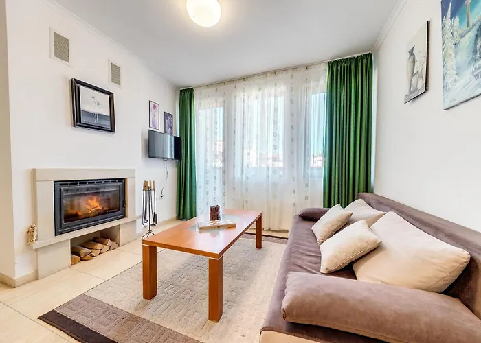 Апартамент тристаен 1а17 гранд манастира *